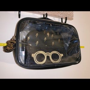 NWT 3 Piece Harry Potter Toiletry Bag Set